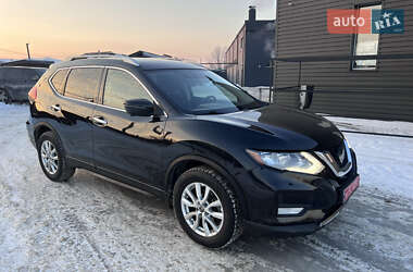 Позашляховик / Кросовер Nissan Rogue 2018 в Білій Церкві