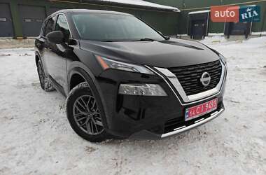Внедорожник / Кроссовер Nissan Rogue 2022 в Ивано-Франковске