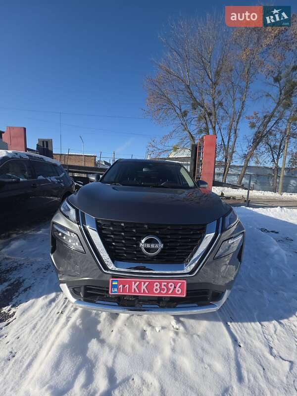 Внедорожник / Кроссовер Nissan Rogue 2023 в Ровно