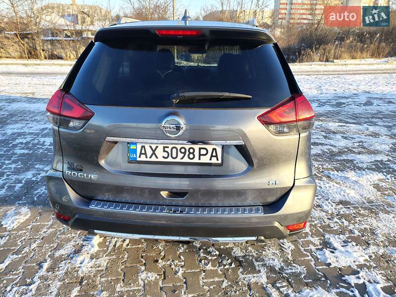 Позашляховик / Кросовер Nissan Rogue 2017 в Сумах фото 19 Позашляховик / Кросовер Nissan Rogue 2017 в Сумах