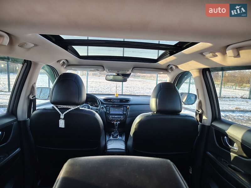 Позашляховик / Кросовер Nissan Rogue 2017 в Сумах фото 40 Позашляховик / Кросовер Nissan Rogue 2017 в Сумах