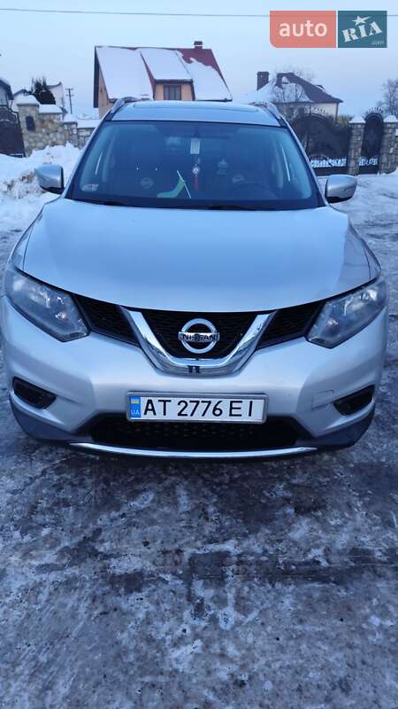 Внедорожник / Кроссовер Nissan Rogue 2013 в Богородчанах