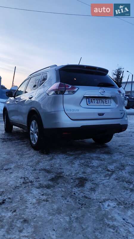 Внедорожник / Кроссовер Nissan Rogue 2013 в Богородчанах
