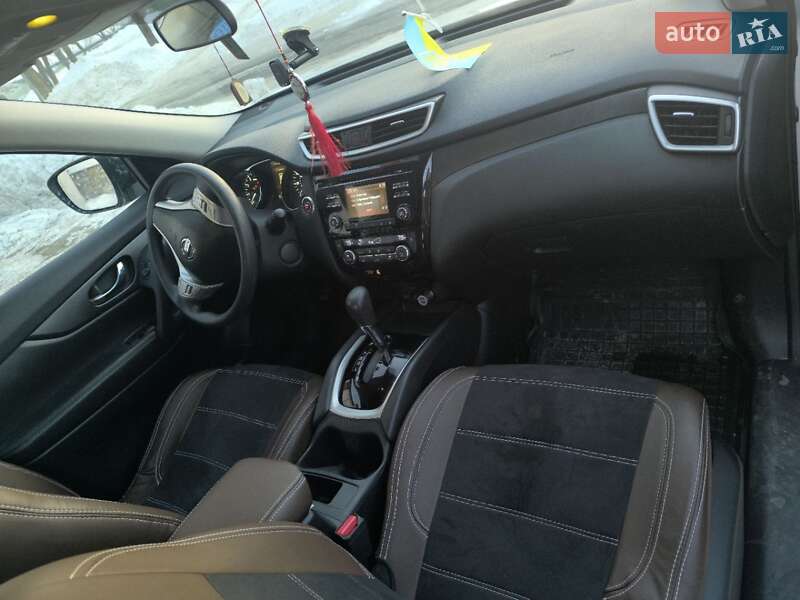 Внедорожник / Кроссовер Nissan Rogue 2013 в Богородчанах