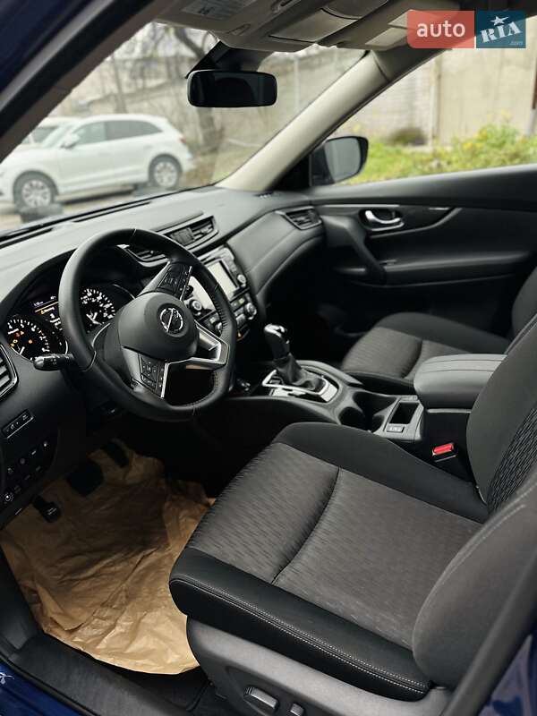 Внедорожник / Кроссовер Nissan Rogue 2019 в Днепре