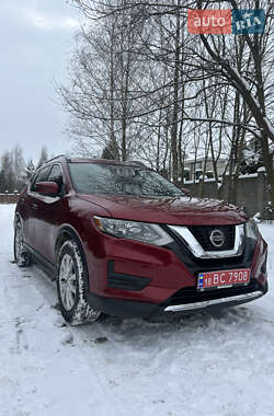 Внедорожник / Кроссовер Nissan Rogue 2018 в Ровно