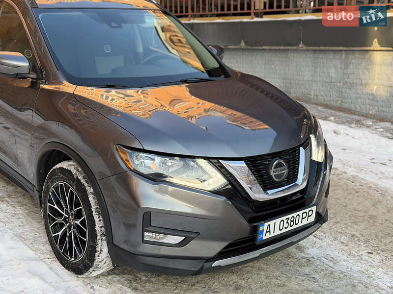Внедорожник / Кроссовер Nissan Rogue 2018 в Белой Церкви