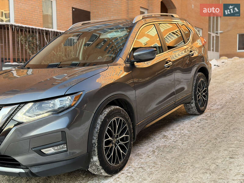 Внедорожник / Кроссовер Nissan Rogue 2018 в Белой Церкви