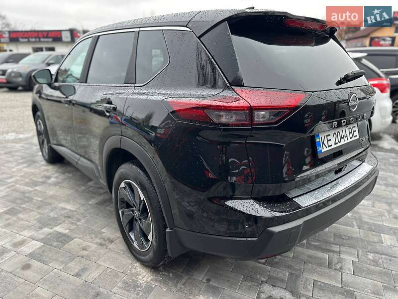 Внедорожник / Кроссовер Nissan Rogue 2024 в Днепре