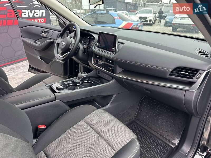 Внедорожник / Кроссовер Nissan Rogue 2024 в Днепре