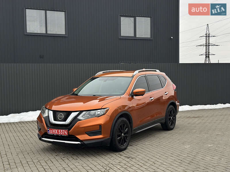Внедорожник / Кроссовер Nissan Rogue 2017 в Ужгороде фото Внедорожник / Кроссовер Nissan Rogue 2017 в Ужгороде