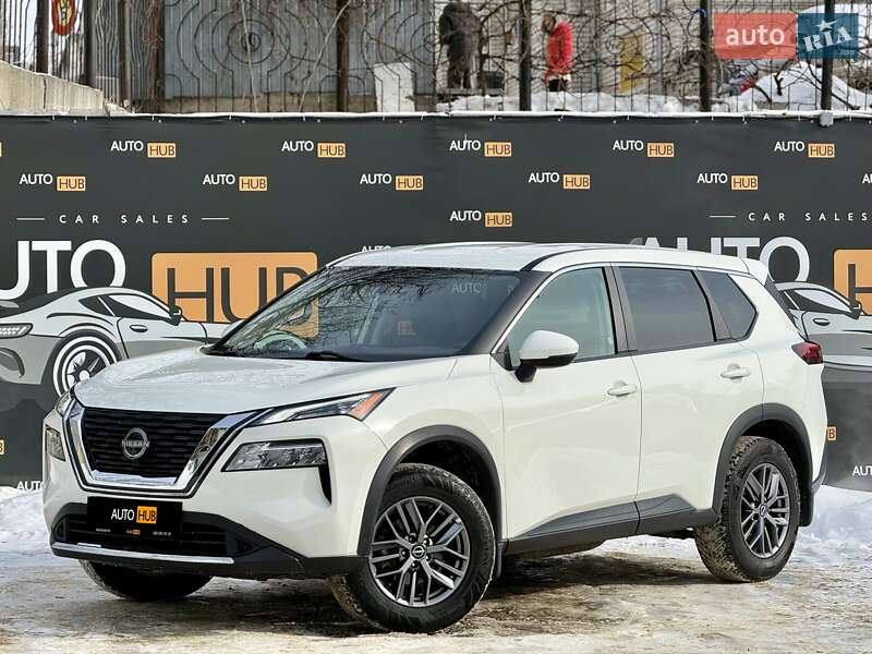 Внедорожник / Кроссовер Nissan Rogue 2022 в Харькове