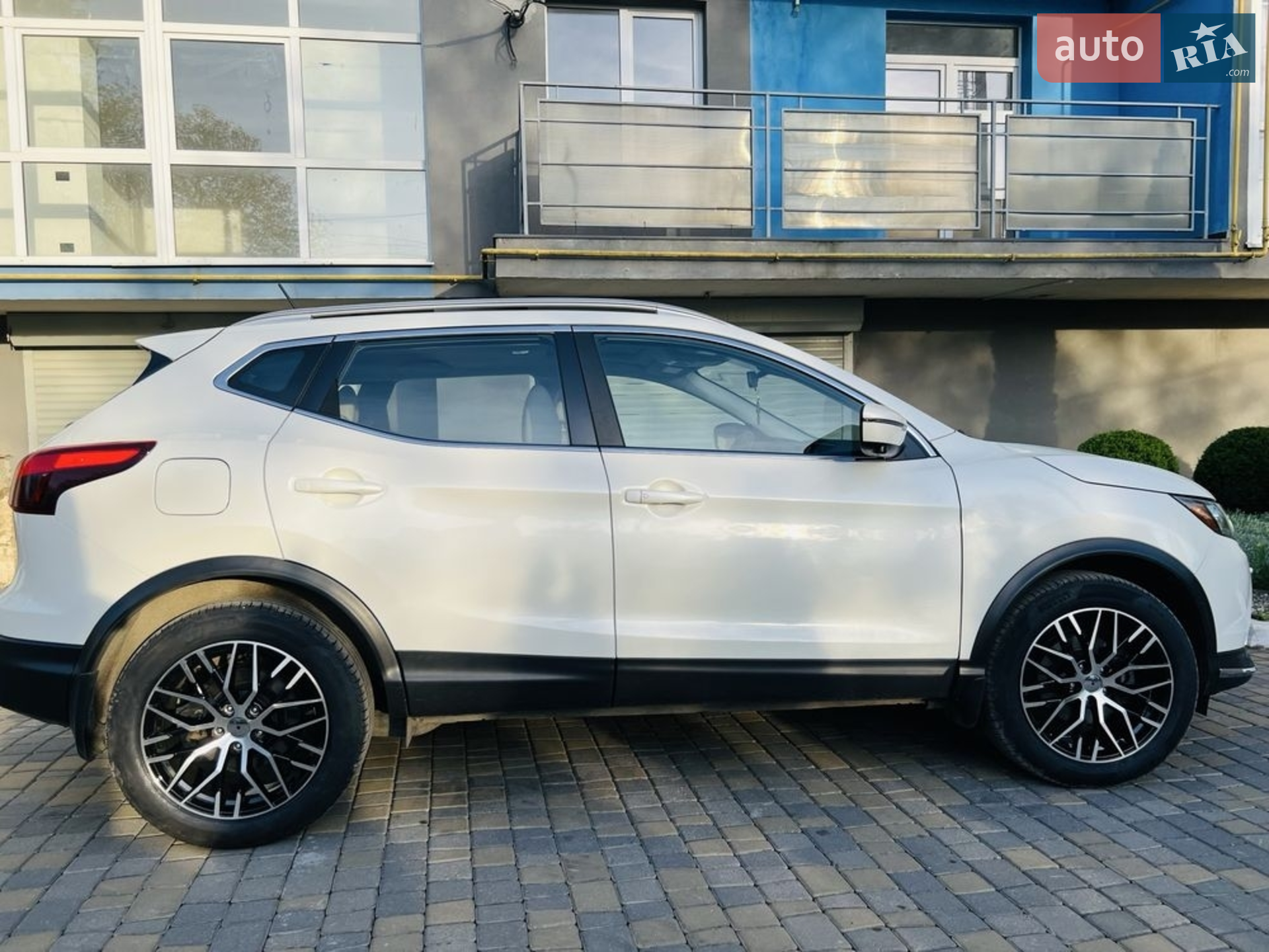 2018 Nissan Rogue - мініатюра 5