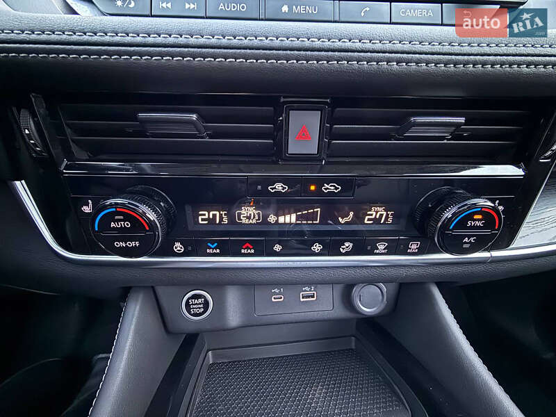 Внедорожник / Кроссовер Nissan Rogue 2020 в Днепре