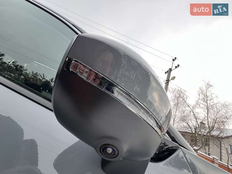 Внедорожник / Кроссовер Nissan Rogue 2023 в Киеве