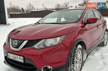 Внедорожник / Кроссовер Nissan Rogue 2018 в Киеве