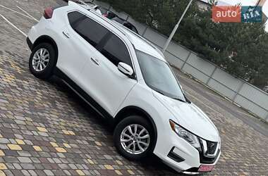 Позашляховик / Кросовер Nissan Rogue 2018 в Луцьку