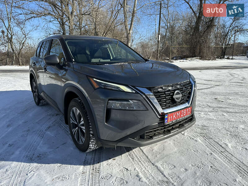 Внедорожник / Кроссовер Nissan Rogue 2023 в Кременчуге