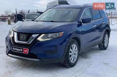 Позашляховик / Кросовер Nissan Rogue 2017 в Львові