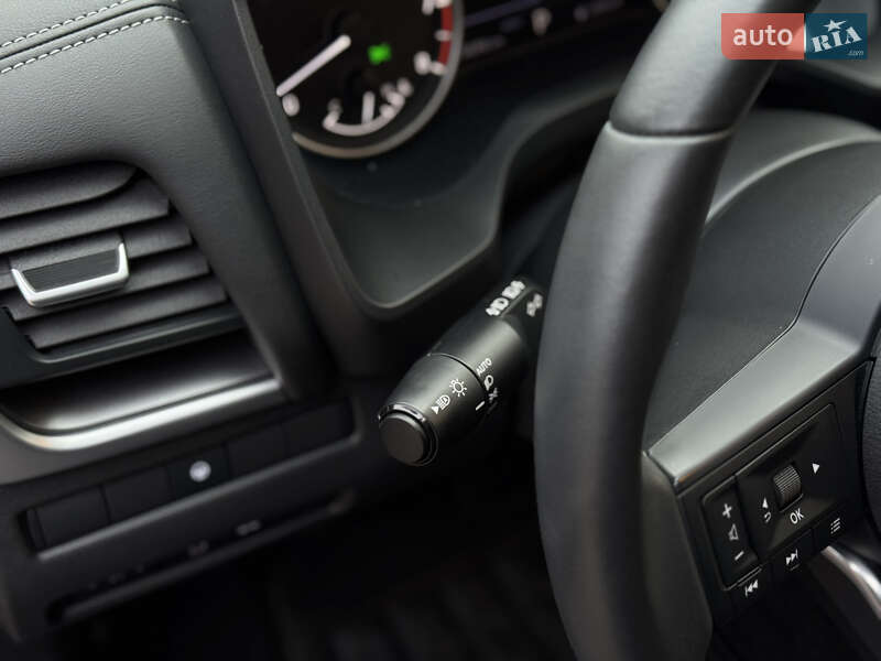 Внедорожник / Кроссовер Nissan Rogue 2024 в Мукачево