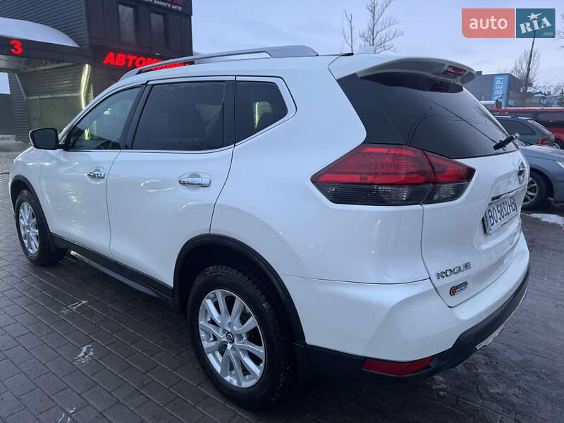 Внедорожник / Кроссовер Nissan Rogue 2017 в Тернополе фото 8 Внедорожник / Кроссовер Nissan Rogue 2017 в Тернополе