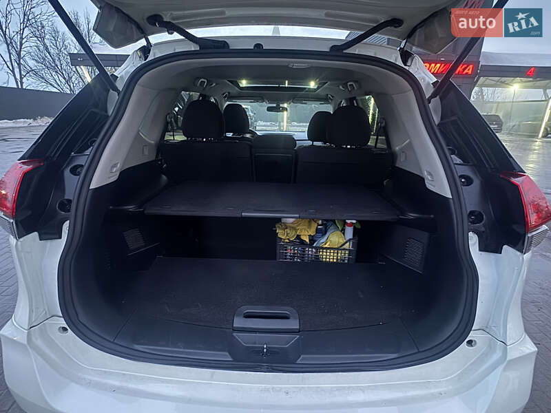 Внедорожник / Кроссовер Nissan Rogue 2017 в Тернополе фото 19 Внедорожник / Кроссовер Nissan Rogue 2017 в Тернополе
