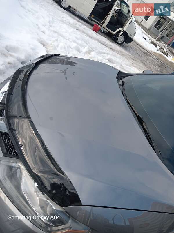 Внедорожник / Кроссовер Nissan Rogue 2016 в Ивано-Франковске