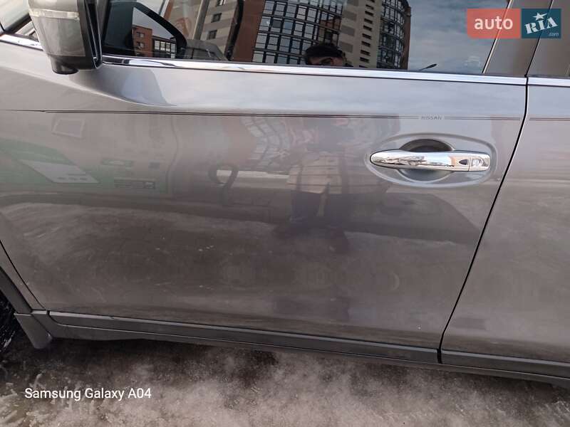 Внедорожник / Кроссовер Nissan Rogue 2016 в Ивано-Франковске