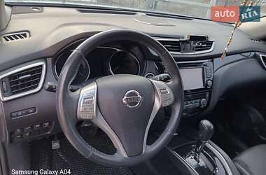 Внедорожник / Кроссовер Nissan Rogue 2016 в Ивано-Франковске