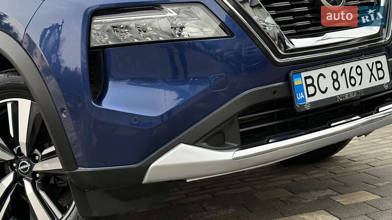 Внедорожник / Кроссовер Nissan Rogue 2023 в Дрогобыче