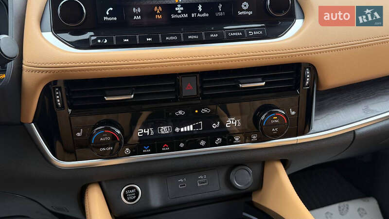 Внедорожник / Кроссовер Nissan Rogue 2023 в Дрогобыче