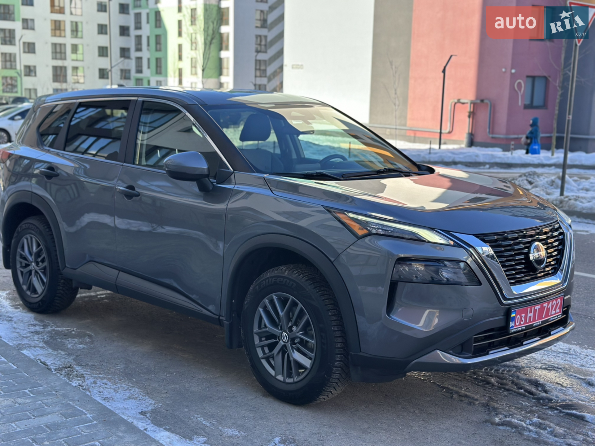 2021 Nissan Rogue - мініатюра 4
