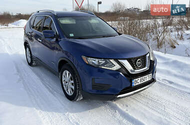 Внедорожник / Кроссовер Nissan Rogue 2018 в Львове