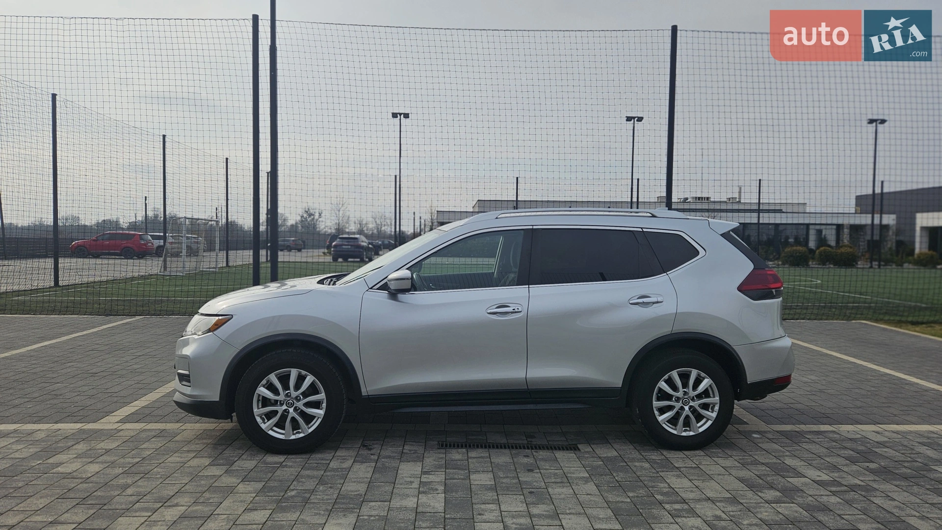 2019 Nissan Rogue - мініатюра 13