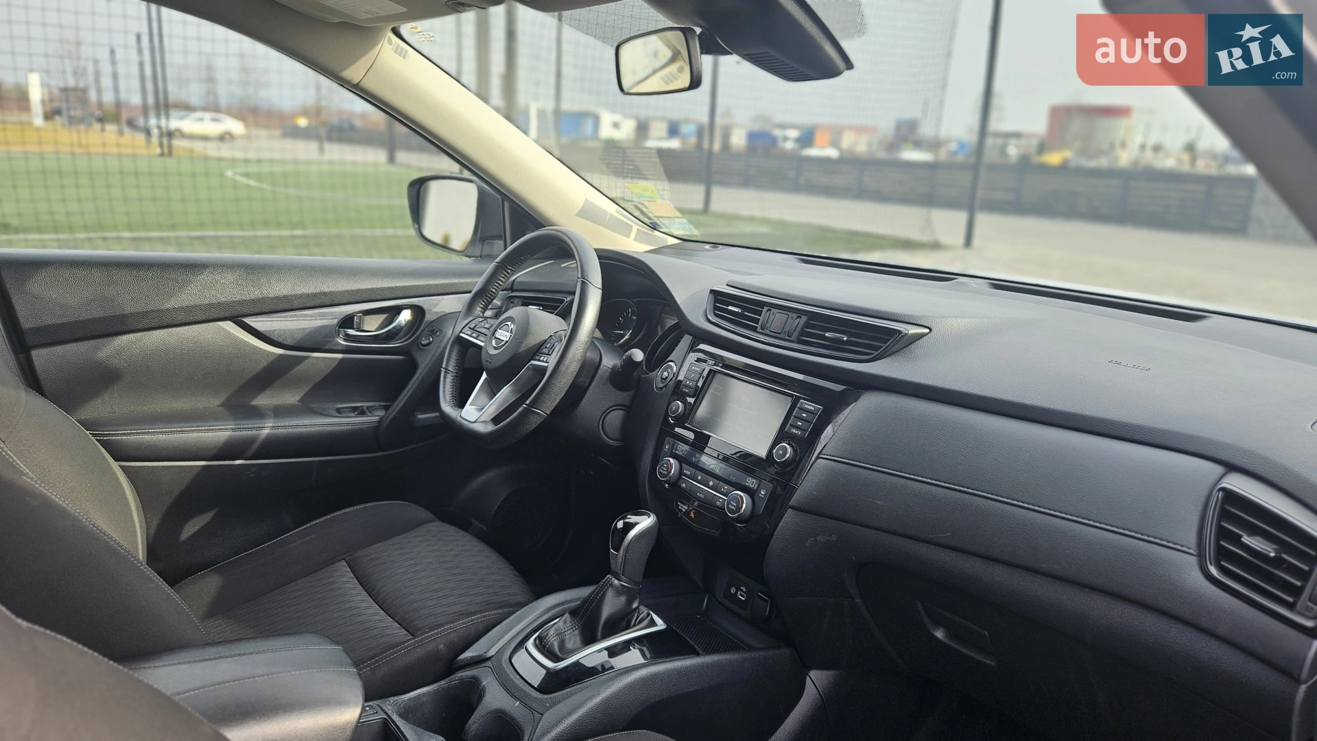 2019 Nissan Rogue - мініатюра 30