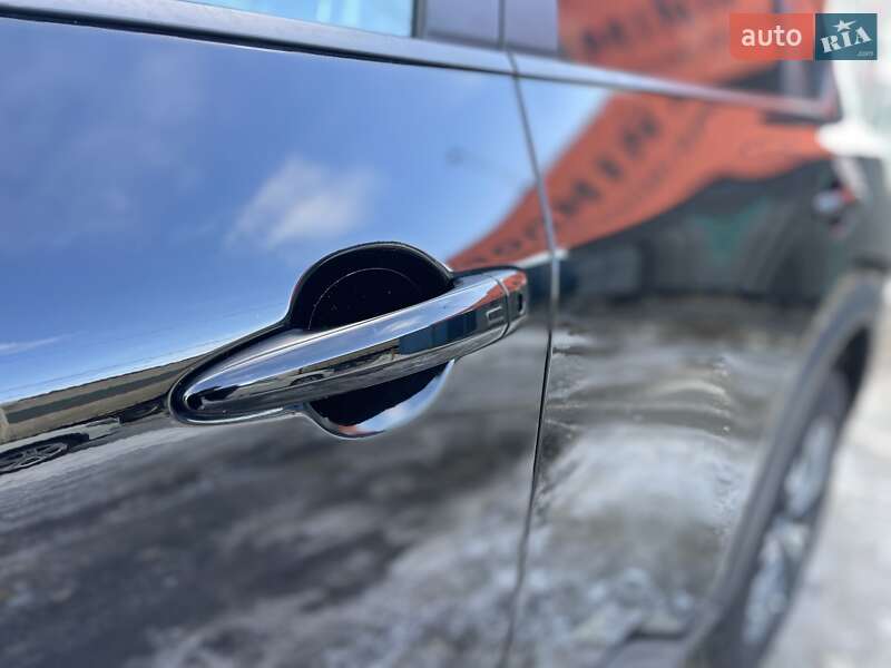 Внедорожник / Кроссовер Nissan Rogue 2023 в Сумах