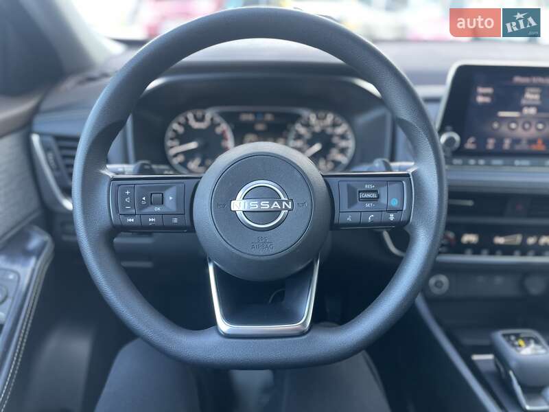 Внедорожник / Кроссовер Nissan Rogue 2023 в Сумах