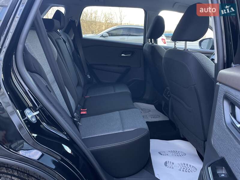 Внедорожник / Кроссовер Nissan Rogue 2023 в Сумах