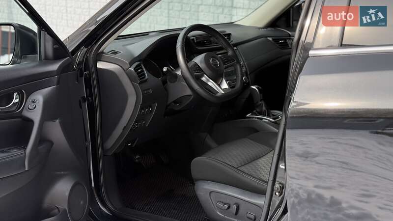 Внедорожник / Кроссовер Nissan Rogue 2018 в Белой Церкви фото 17 Внедорожник / Кроссовер Nissan Rogue 2018 в Белой Церкви