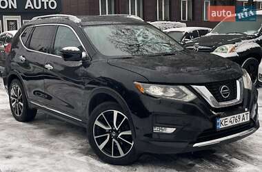 Позашляховик / Кросовер Nissan Rogue 2018 в Дніпрі