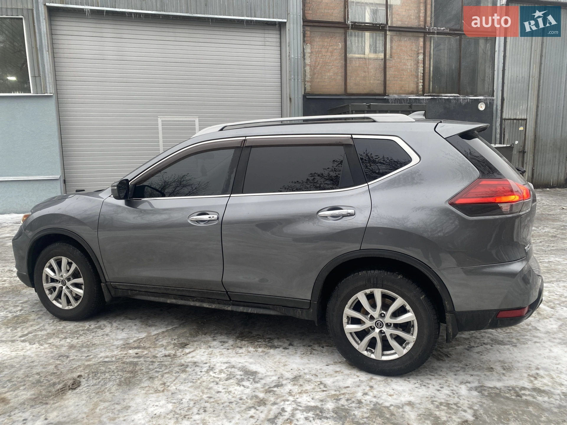 2017 Nissan Rogue - мініатюра 4