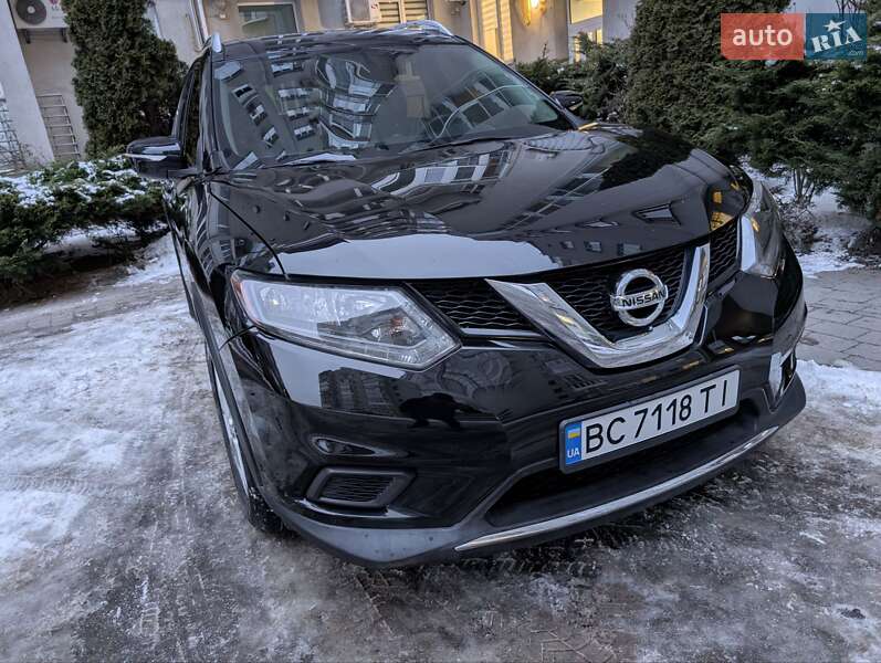 Внедорожник / Кроссовер Nissan Rogue 2014 в Львове