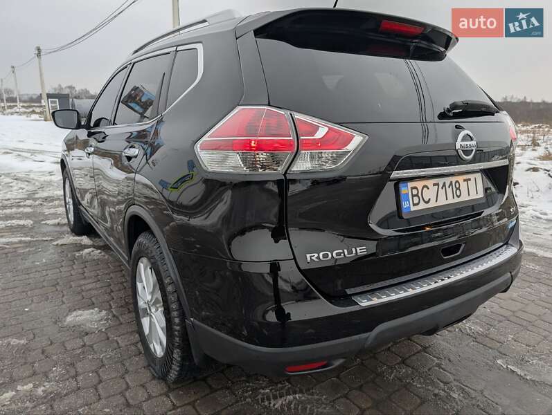 Внедорожник / Кроссовер Nissan Rogue 2014 в Львове