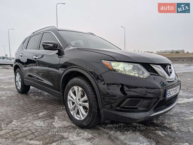 Внедорожник / Кроссовер Nissan Rogue 2014 в Львове