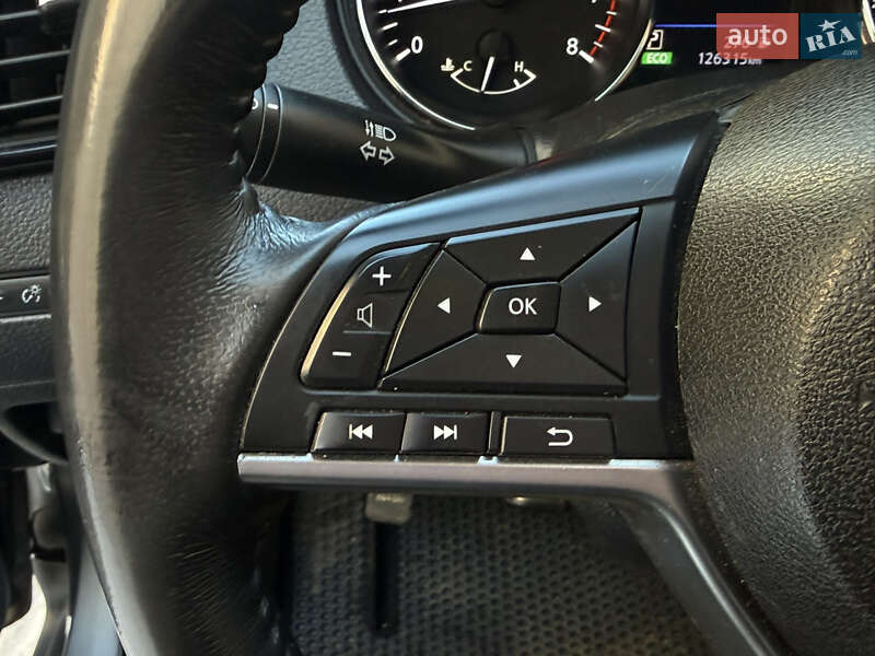 Позашляховик / Кросовер Nissan Rogue 2018 в Одесі