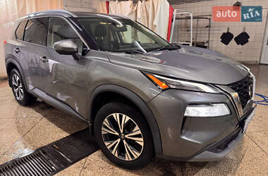 Позашляховик / Кросовер Nissan Rogue 2021 в Харкові