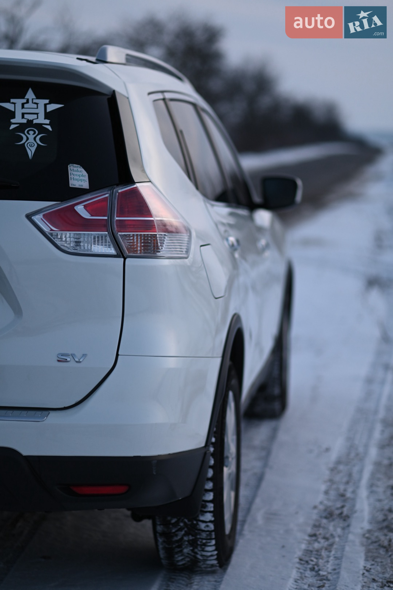 2016 Nissan Rogue - мініатюра 2
