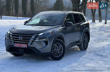 Внедорожник / Кроссовер Nissan Rogue 2024 в Ровно