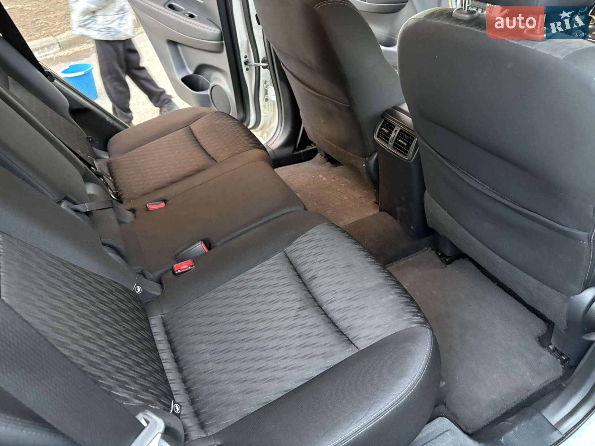 2019 Nissan Rogue - мініатюра 16