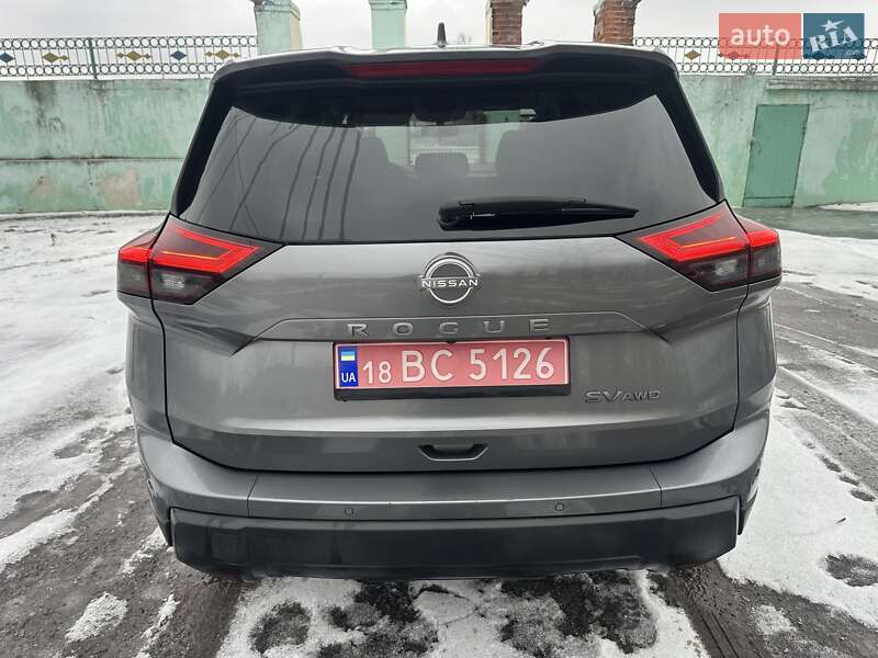 Внедорожник / Кроссовер Nissan Rogue 2024 в Изюме